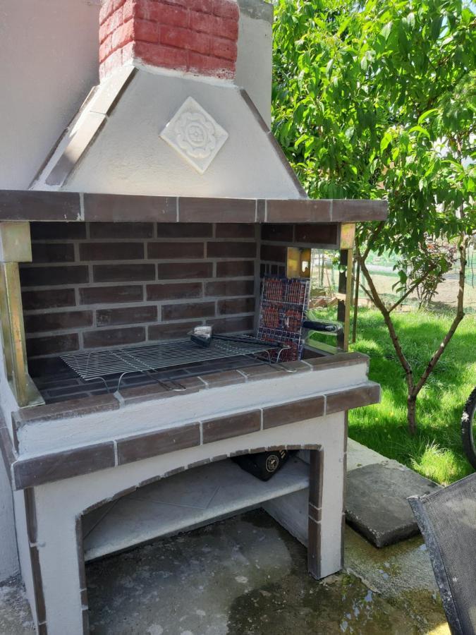 Soula'S Sunshine Big Apartment Nea Karvali Eksteriør billede
